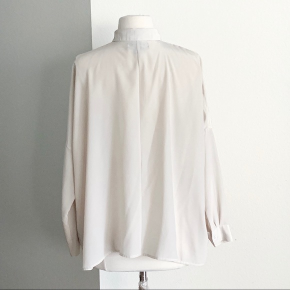 URBAN OUTFITTERS Button Up Shirt - Picture 3 of 8